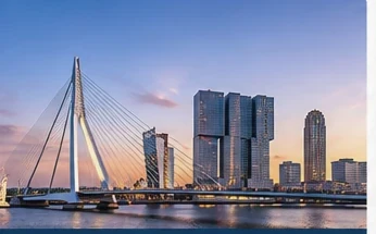 Rotterdam, Netherlands — Modern skyline and Erasmus Bridge