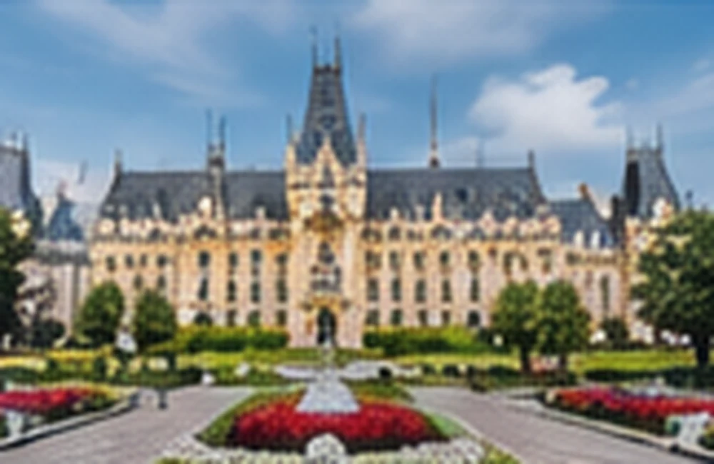 Iași, Romania — Palace of Culture and gardens